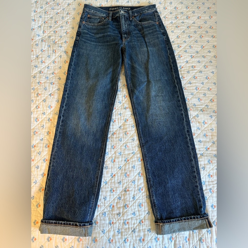 American Eagle Low Rise Baggy Straight Jeans Size 6R NWOT